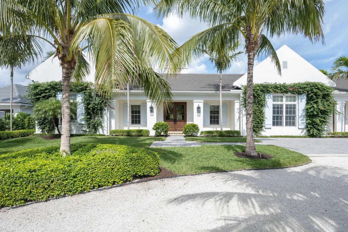 Photo of 501 River Drive
