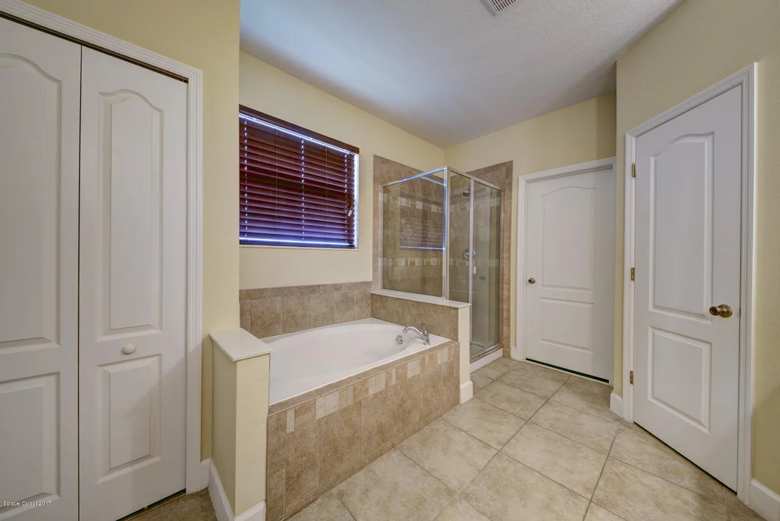 Photo of 1320 Talon Way