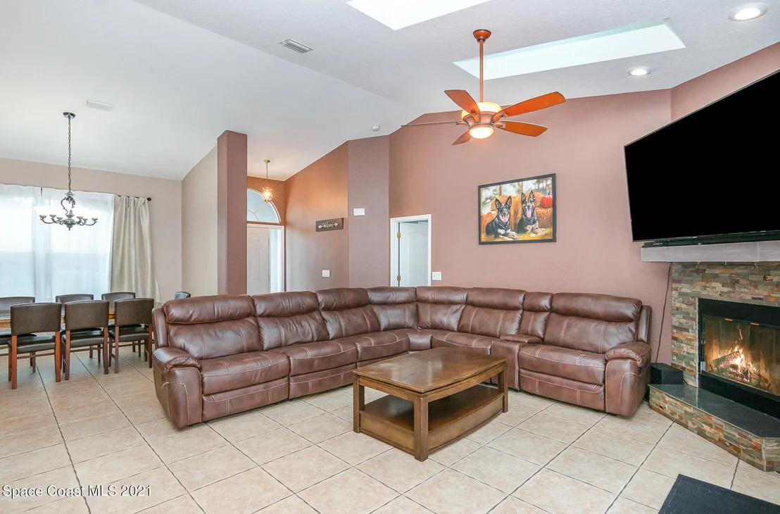 Photo of 3650 Ponderosa Road