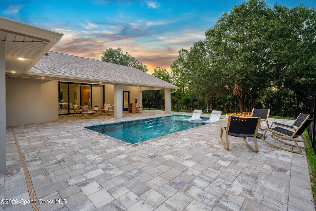 Photo of 4625 Hidden Lakes Place