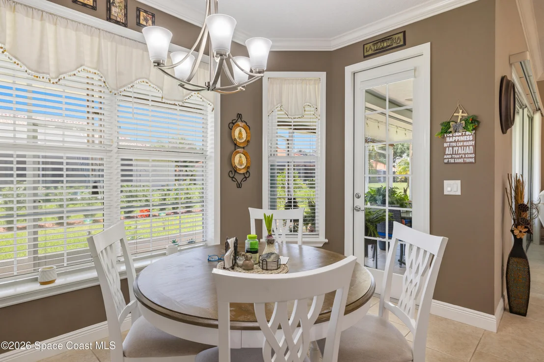 Photo of 5828 Pine Ridge Circle
