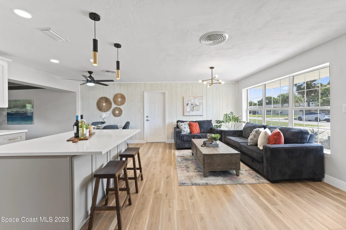 Photo of 135 Melaleuca Drive