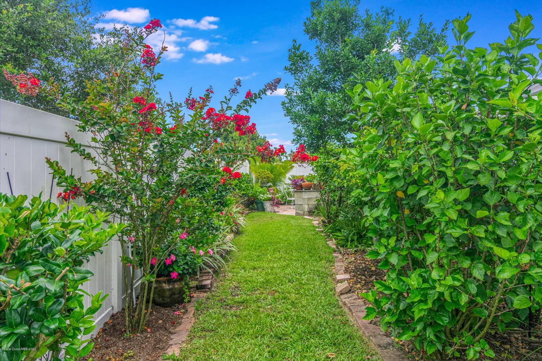 Photo of 1389 Outrigger Circle