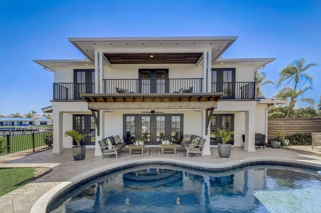 Photo of 451 River View Lane