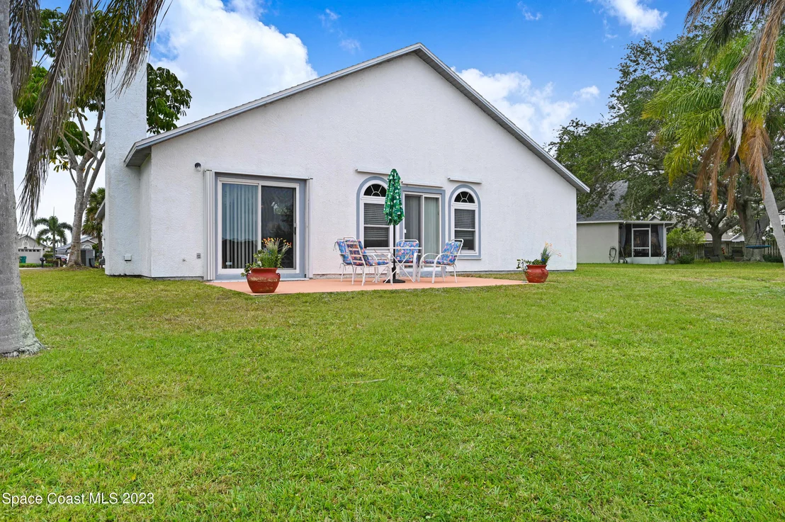 Photo of 6830 Whitetail Court