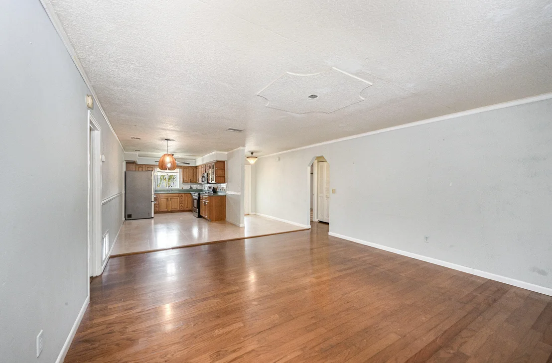 Photo of 764 Walnut Drive
