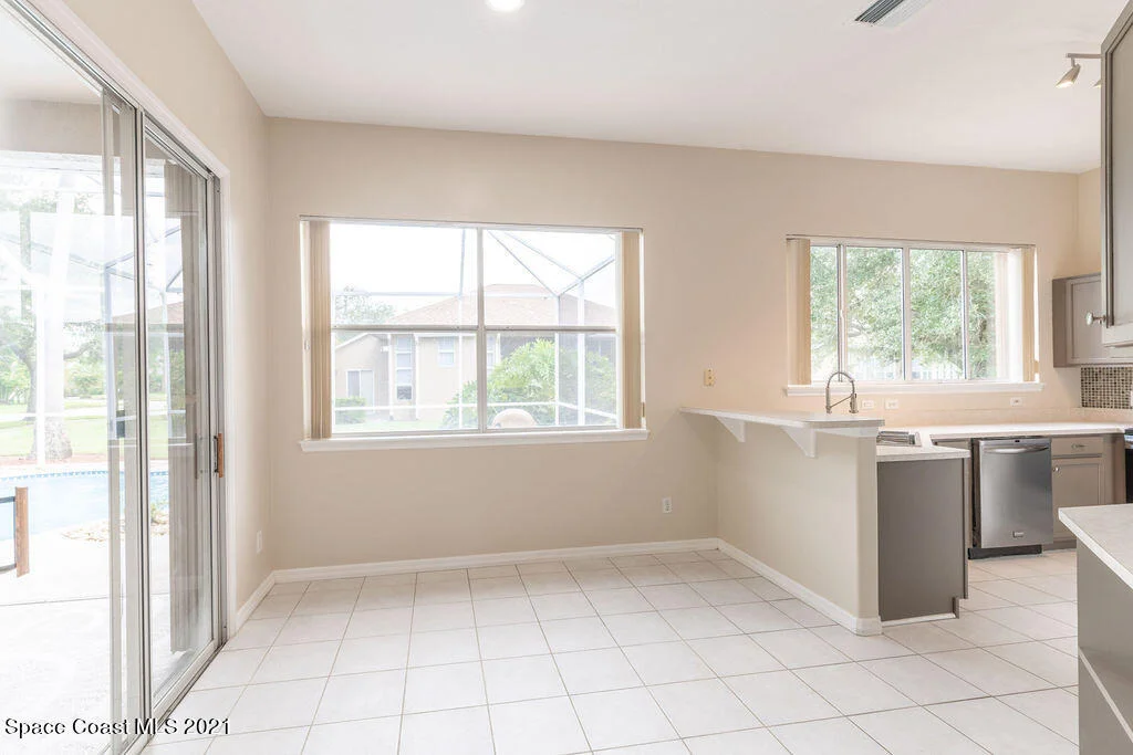 Photo of 779 Thrasher Drive