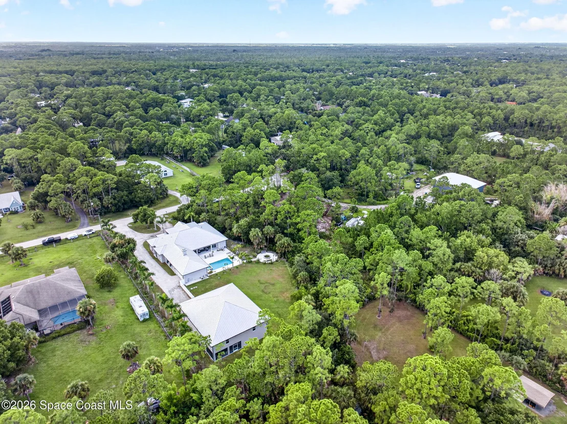 Photo of 3865 Reynolds Road