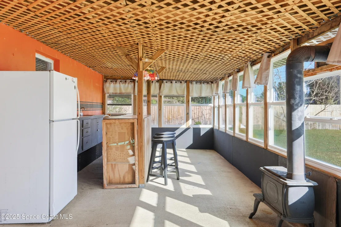 Photo of 3929 Burkholm Road