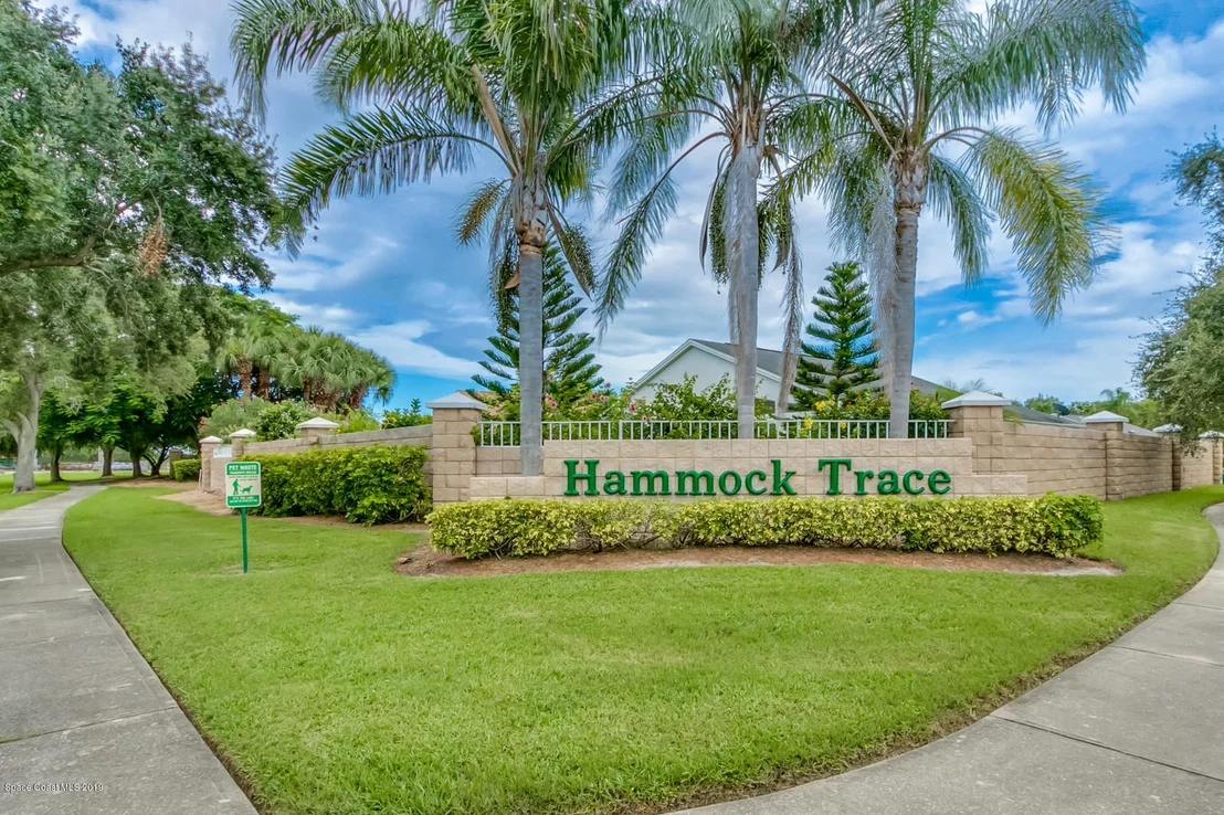Photo of 6990 Hammock Trace Drive