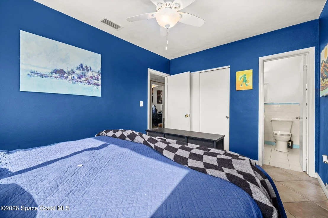Photo of 932 Glenmore Circle