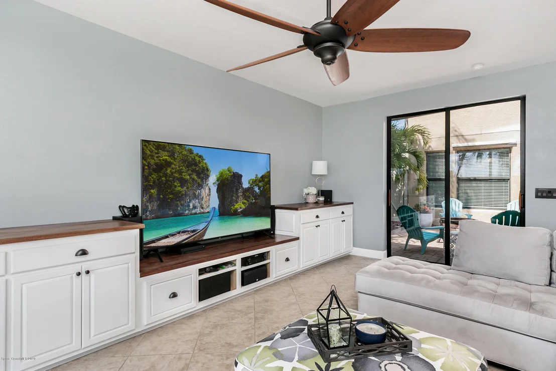Photo of 439 Montecito Drive