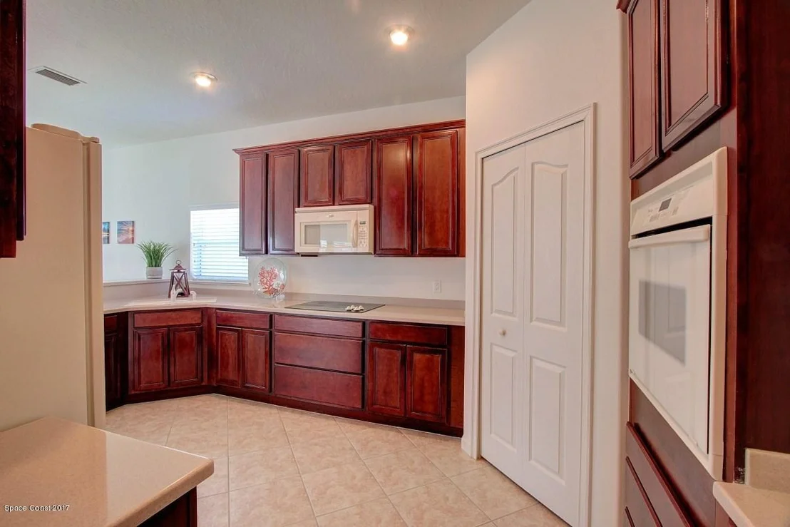 Photo of 6970 Abbeyville Road