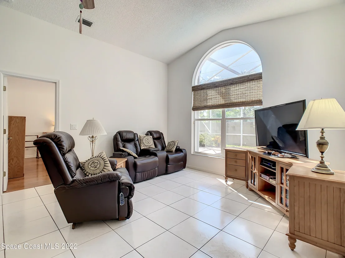 Photo of 348 Las Olas Drive