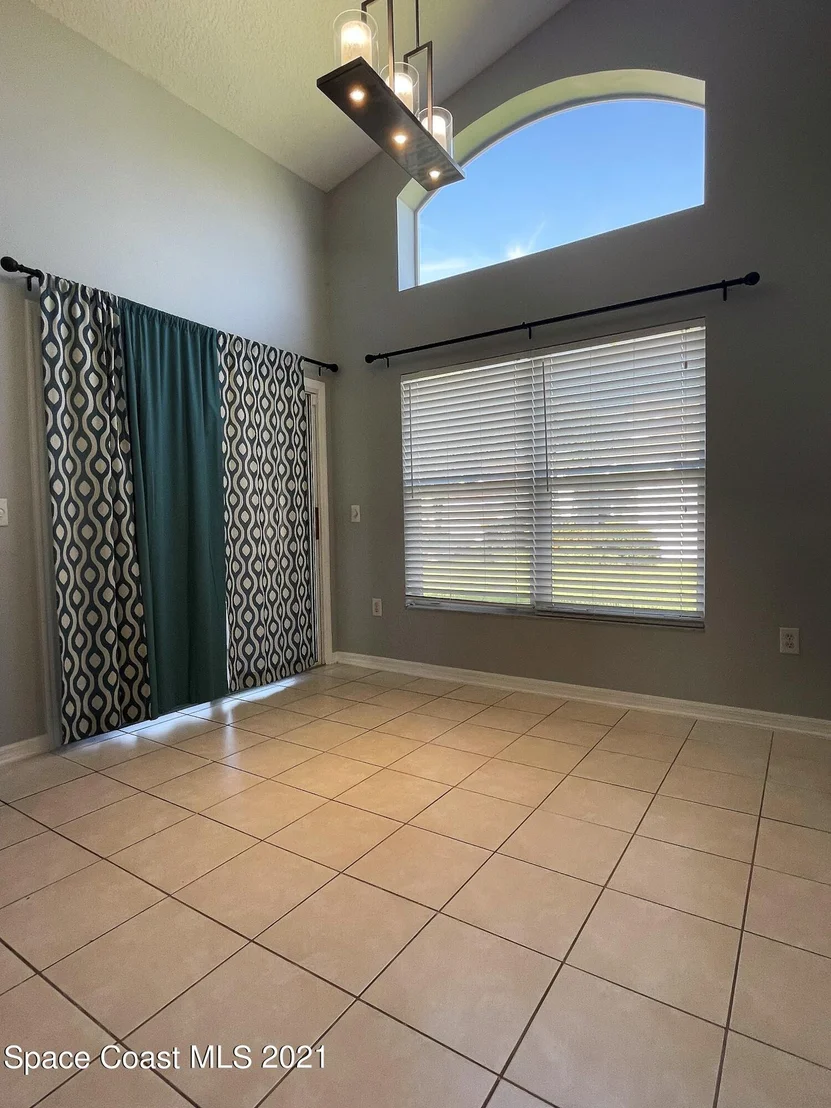 Photo of 4890 Worthington Circle