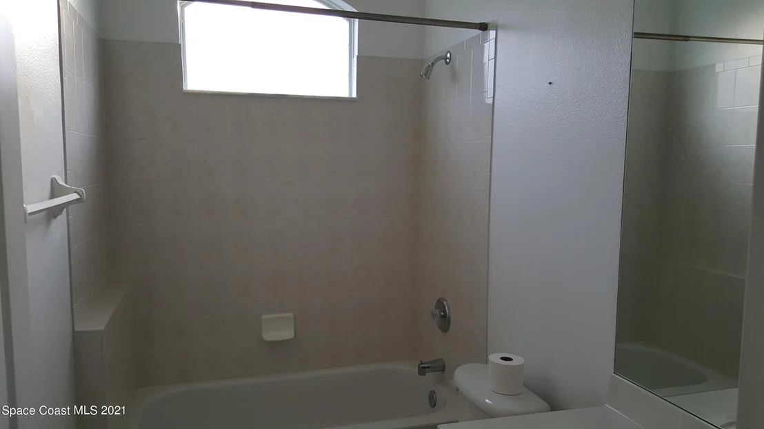 Photo of 4730 Portage Trail
