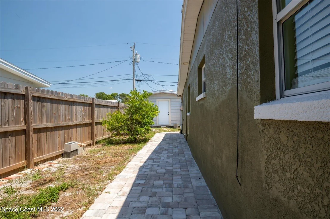 Photo of 2446 Sadler Lane