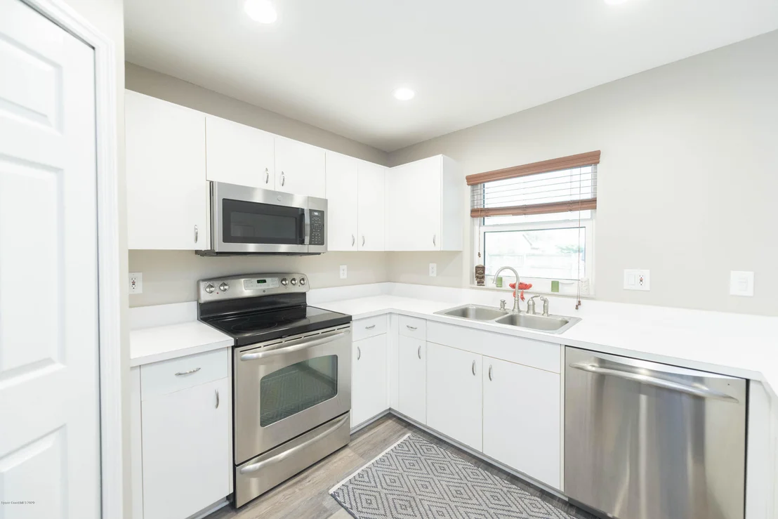 Photo of 6255 Chapman Street