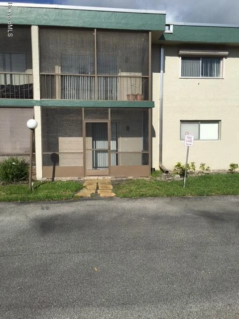Photo of Unit 101 at 3025 Thrush Drive