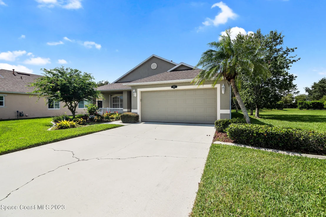 Photo of 1693 Keys Gate Drive