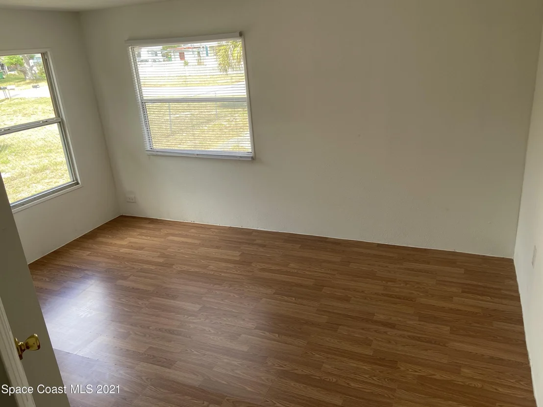 Photo of 384 Macarthur Circle