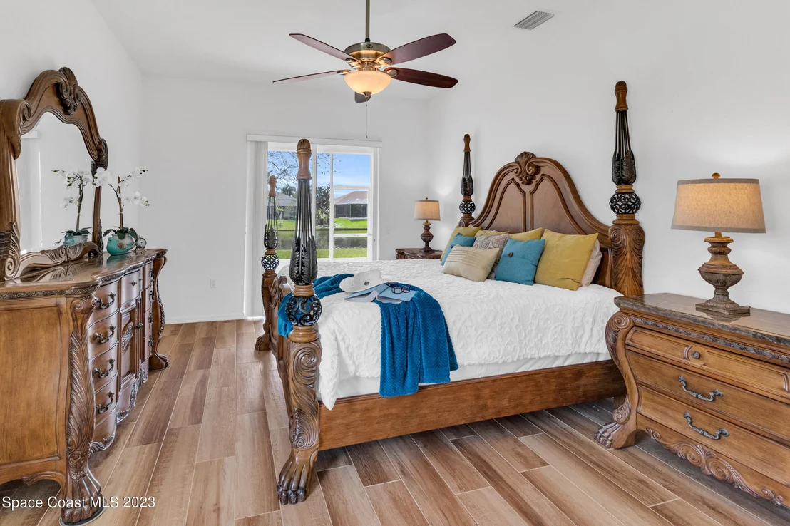 Photo of 2102 Woodfield Circle