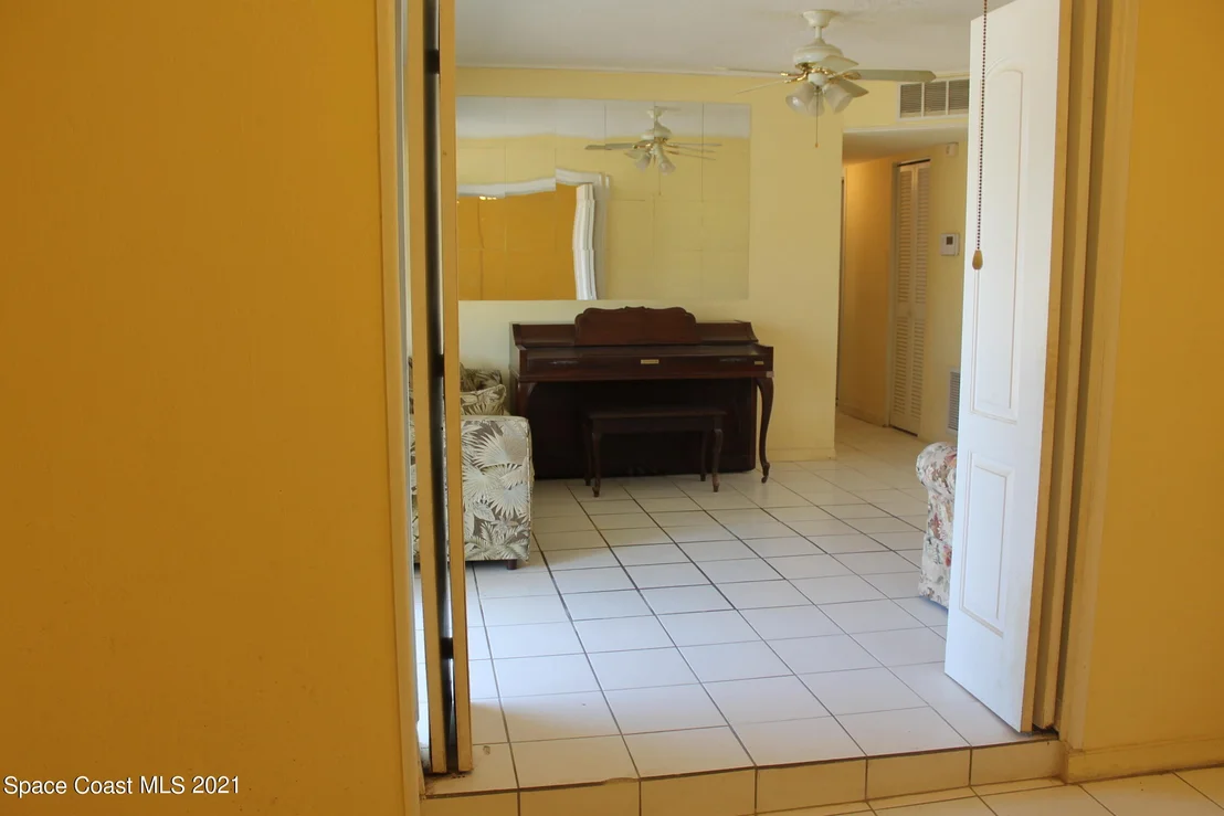 Photo of 1054 Cable Lane NE
