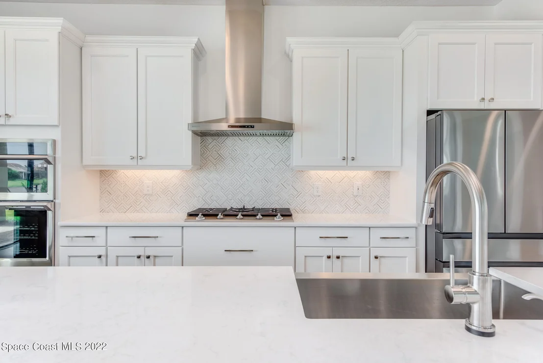 Photo of 8235 Lyside Drive