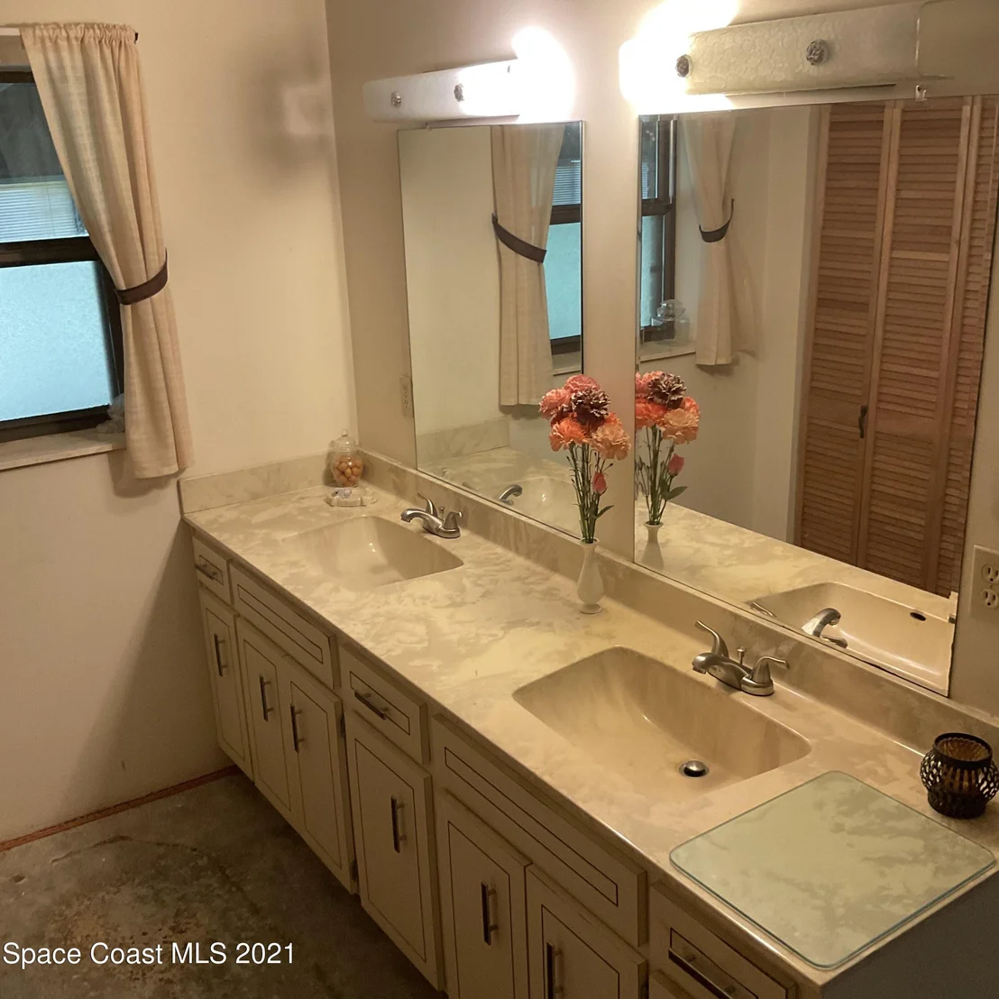 Photo of 2580 Tammy Drive