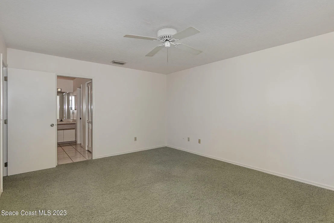 Photo of 1709 Palm Ridge Road