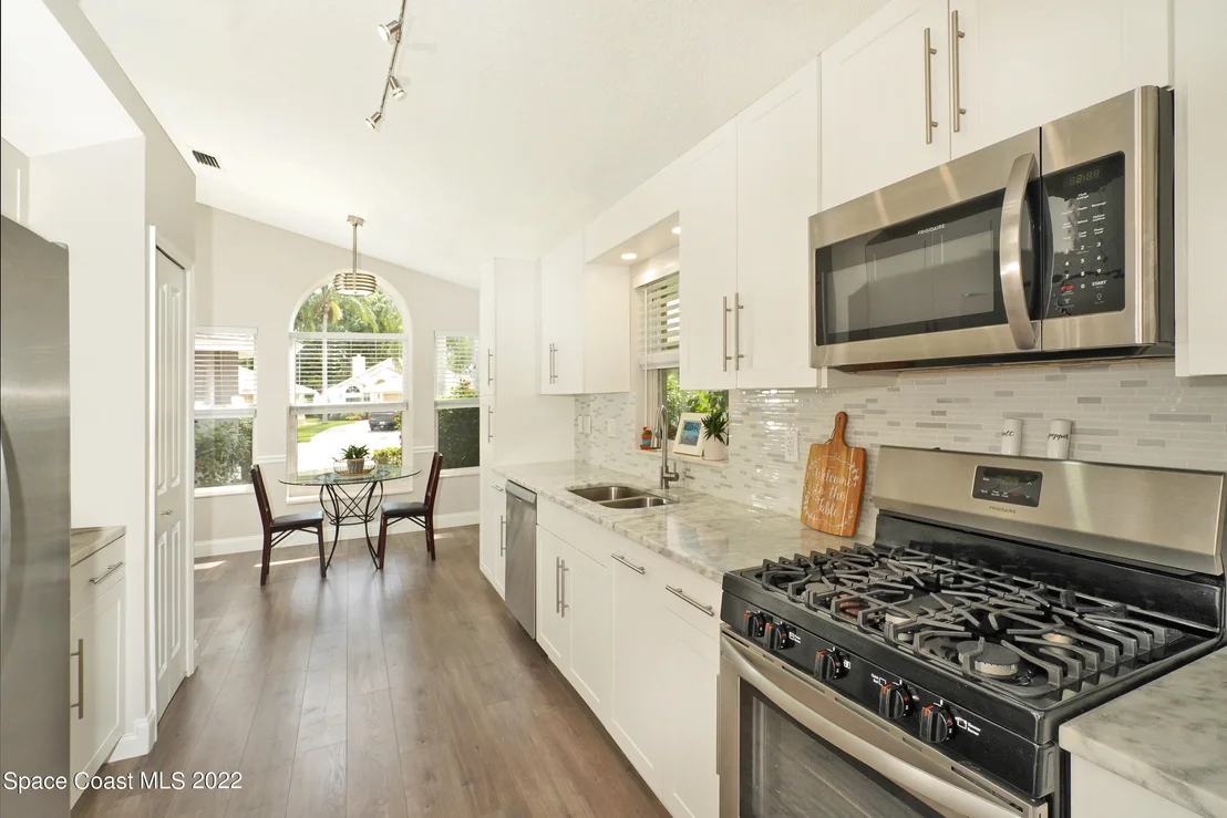Photo of 3940 Saint Armens Circle
