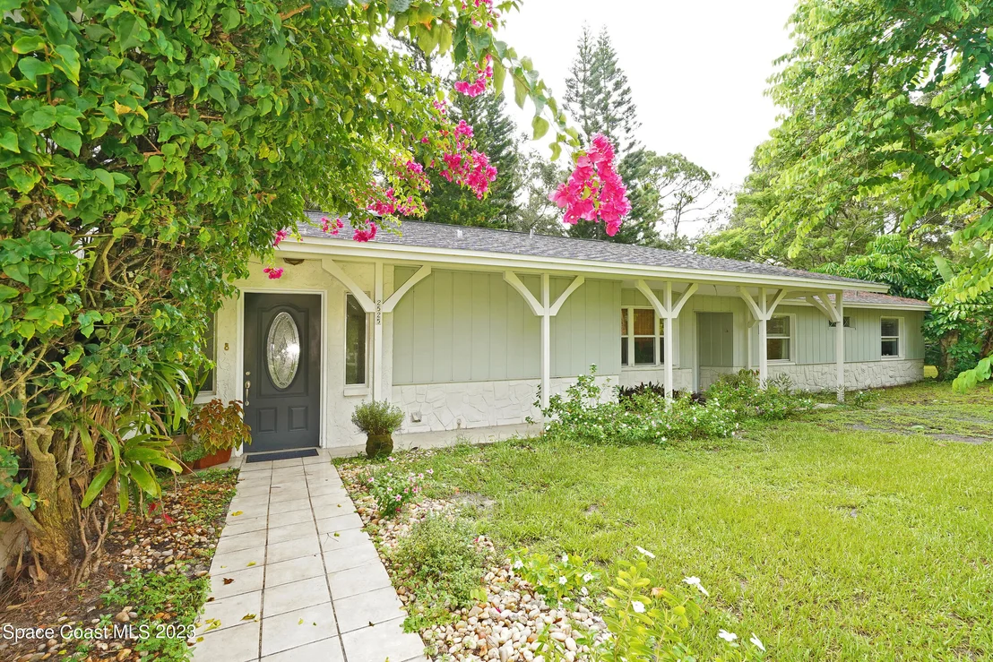 Photo of 2525 Friday Road