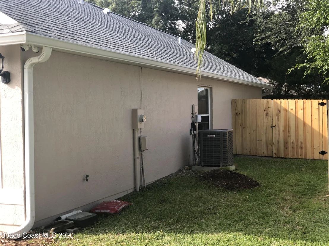 Photo of 828 Laurel Drive