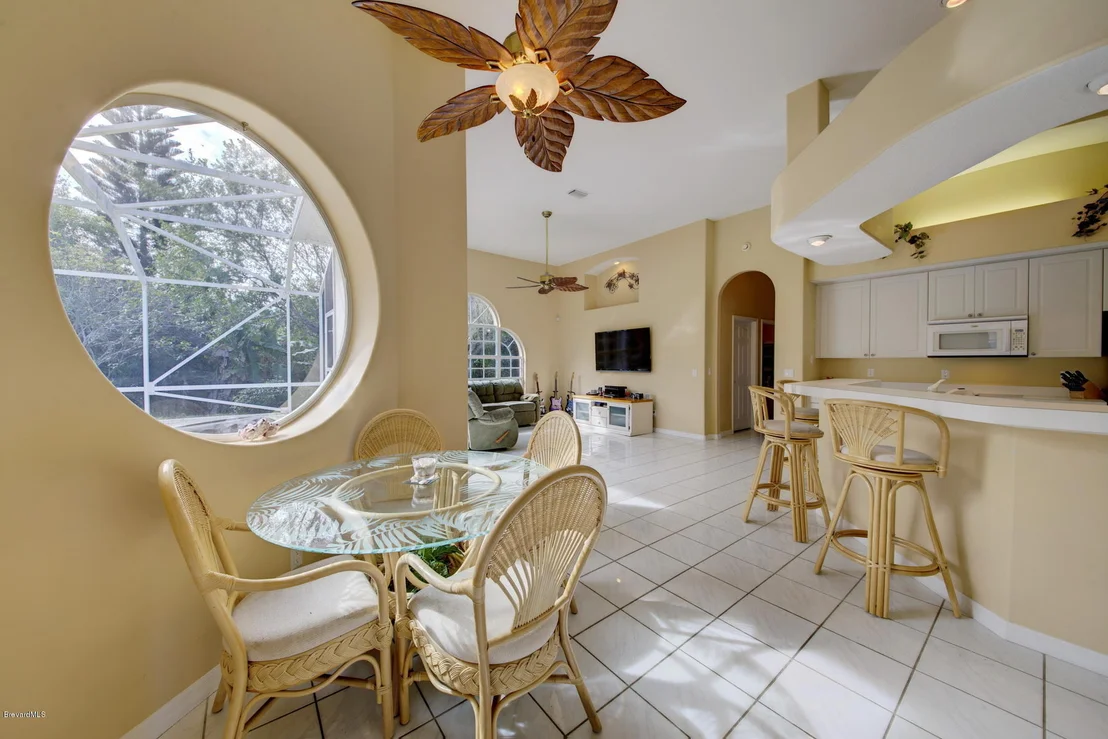 Photo of 313 Island Drive