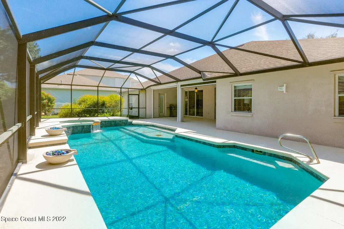 Photo of 2732 Englewood Drive