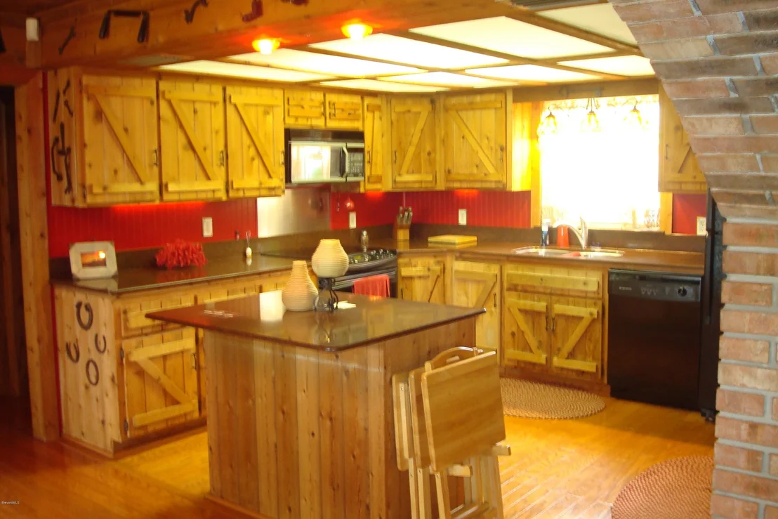 Photo of 8274 Baxter Point