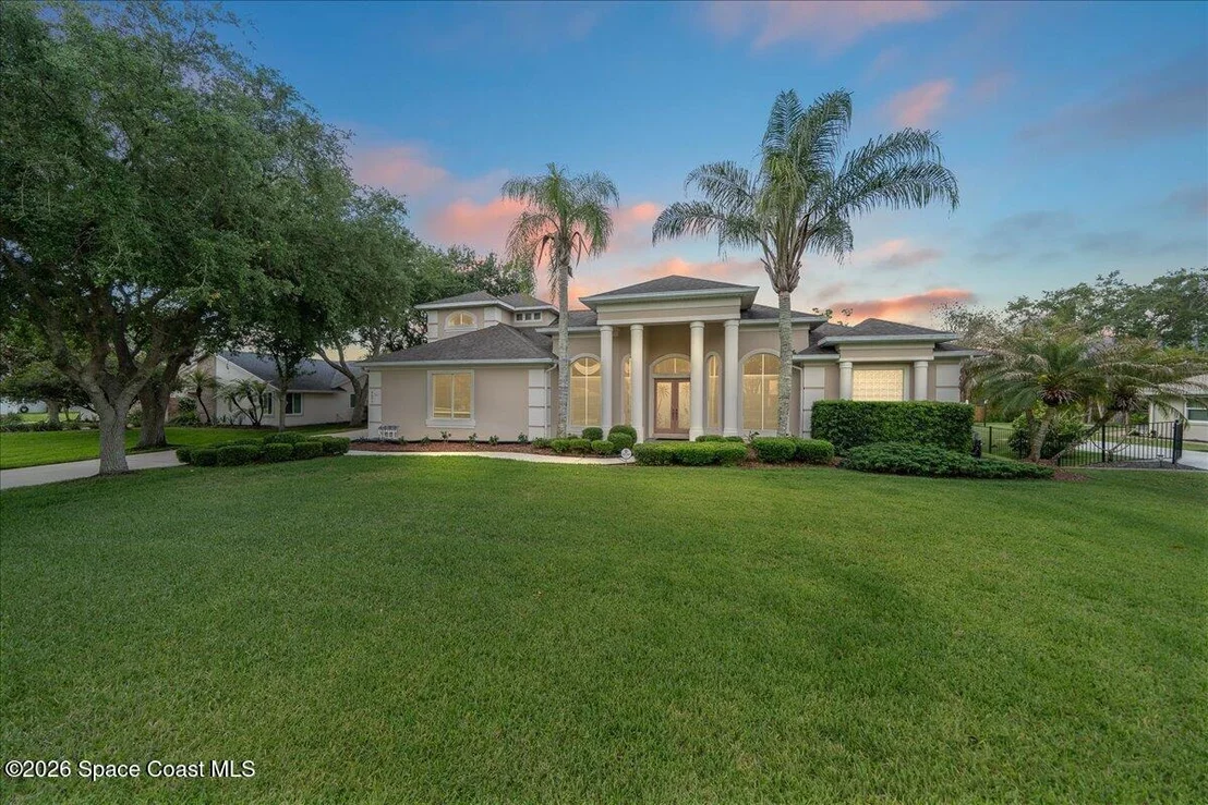 Photo of 4693 Canard Road