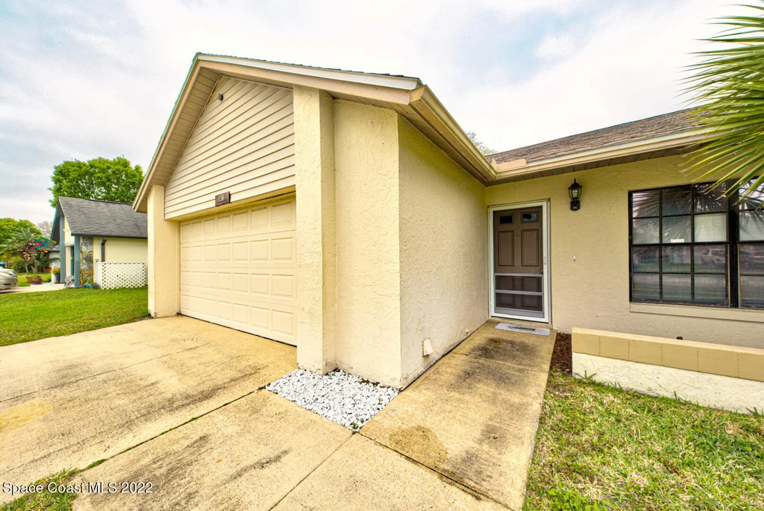 Photo of 2472 Nobility Avenue