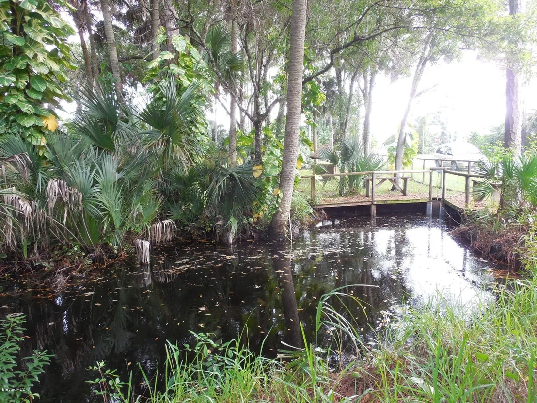 Photo of 920 SW Atz Road