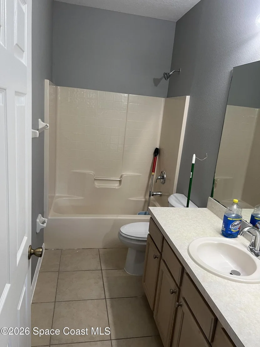 Photo of 810 Benton Drive