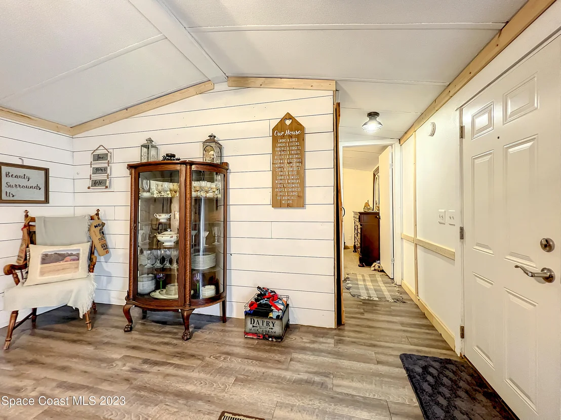 Photo of 9295 Concord Road