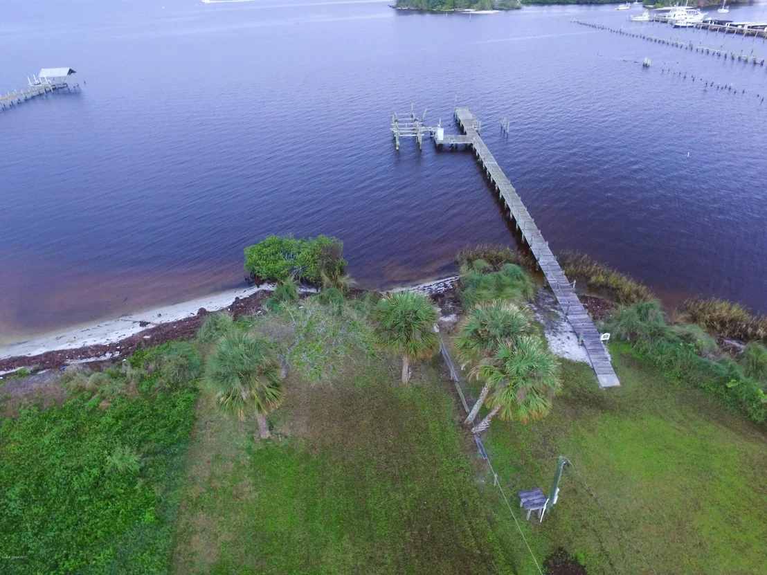 Photo of 1690 Indian River Drive