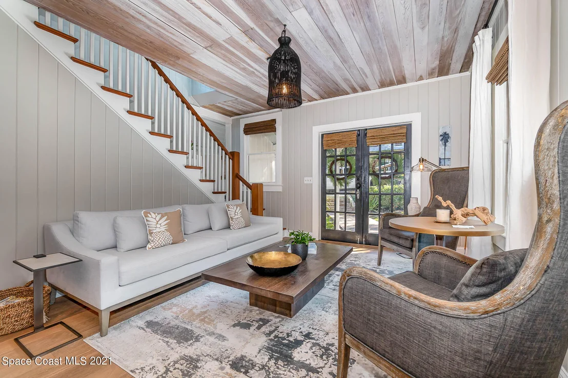 Photo of 40 Barton Avenue