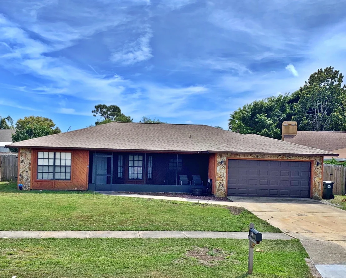 Photo of 823 Levitt Parkway
