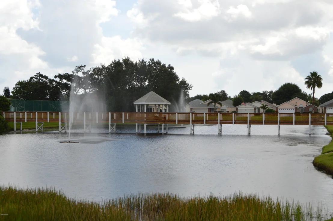 Photo of 944 S Fork Circle