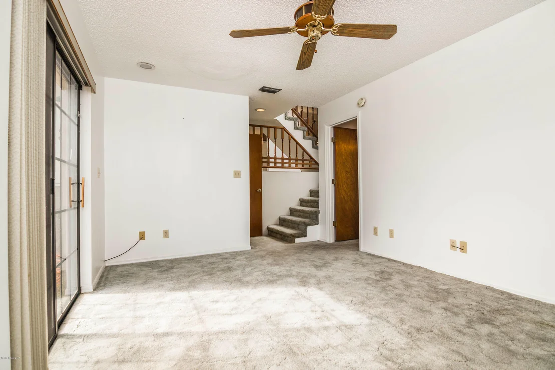 Photo of 2310 Holder Road