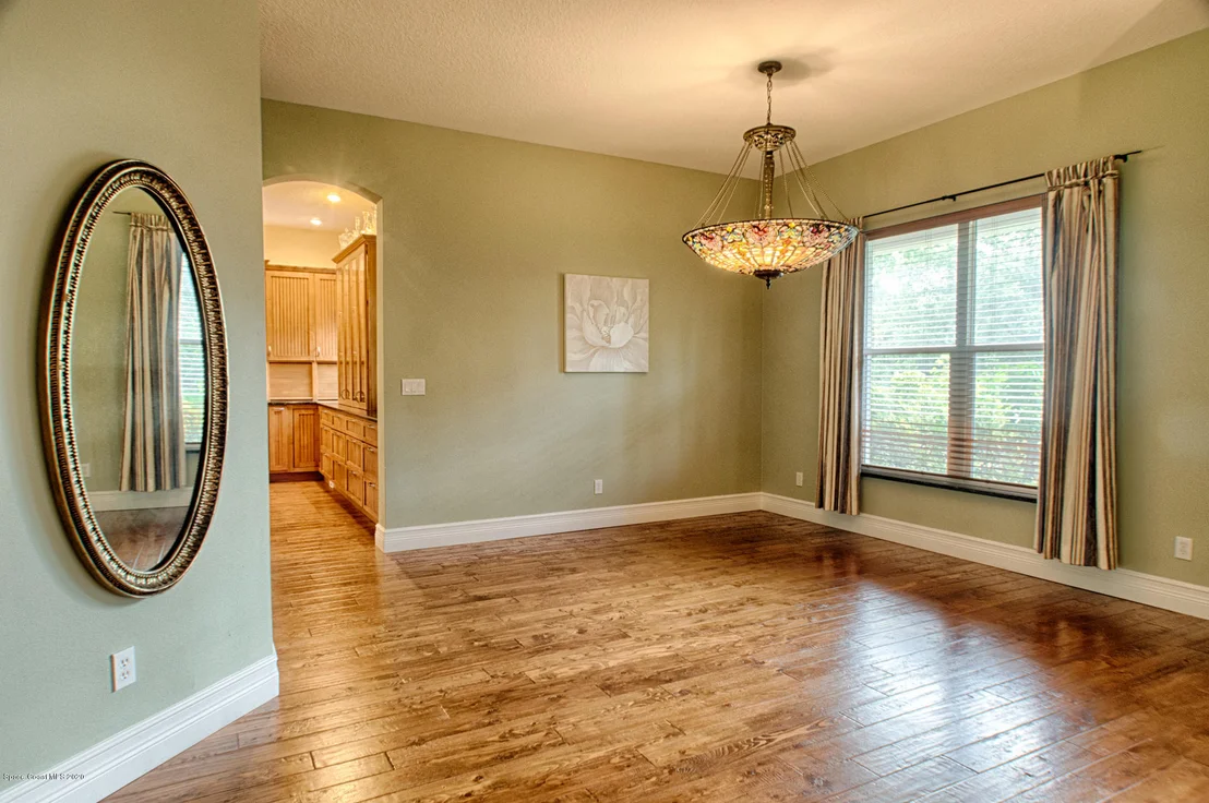 Photo of 5443 The Willows Drive