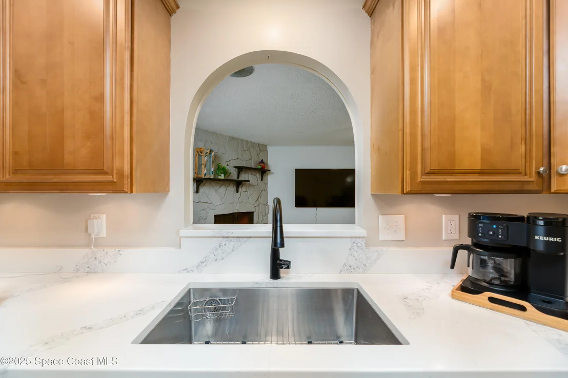Photo of 1368 Gleneagles Way