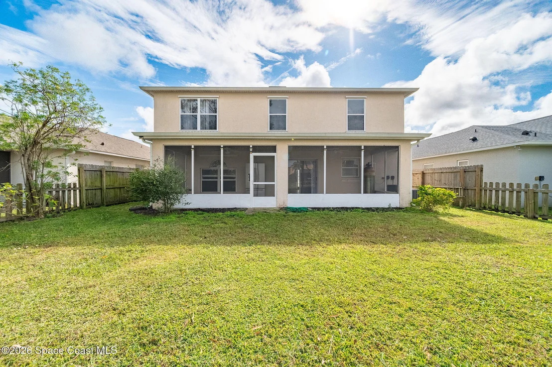 Photo of 2041 Brookshire Circle