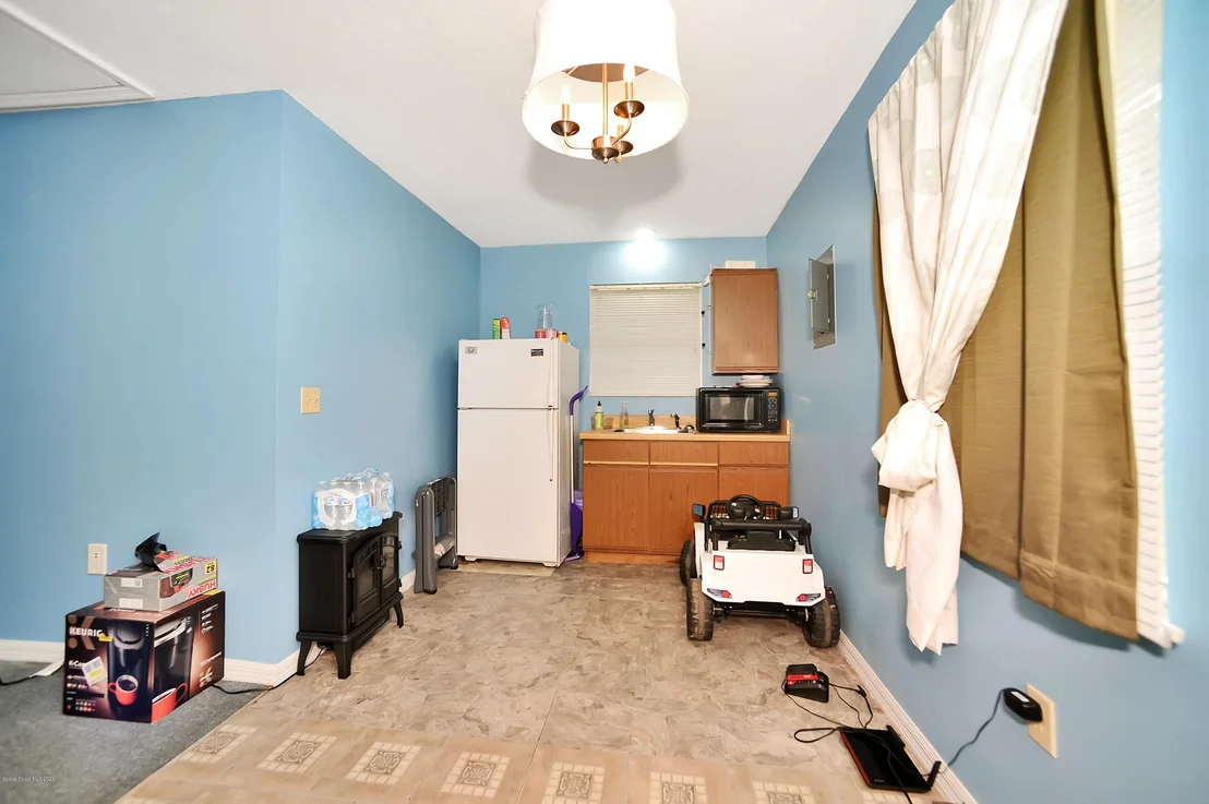 Photo of 3750 Weber Road